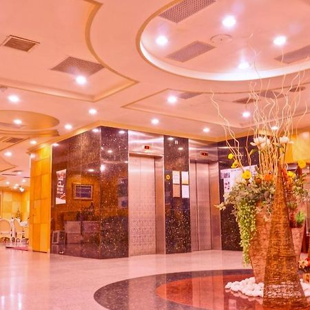 Hwa Du Hotel Tainan Esterno foto